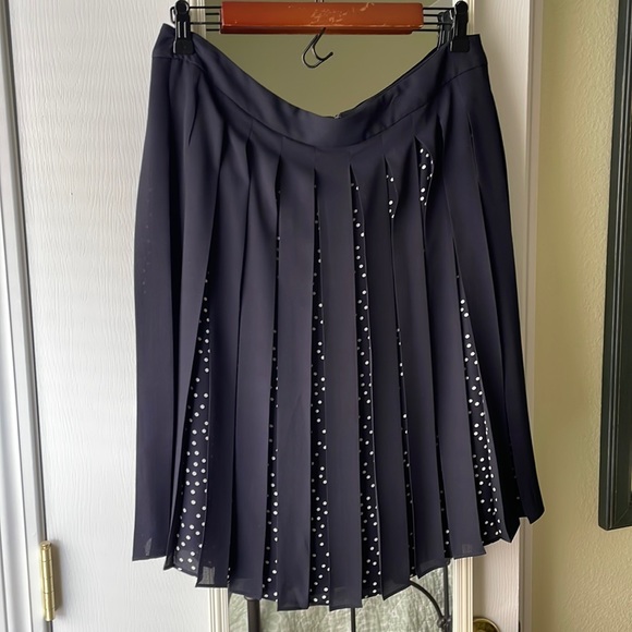 Banana Republic blue and white skirt 12 - Picture 2 of 7